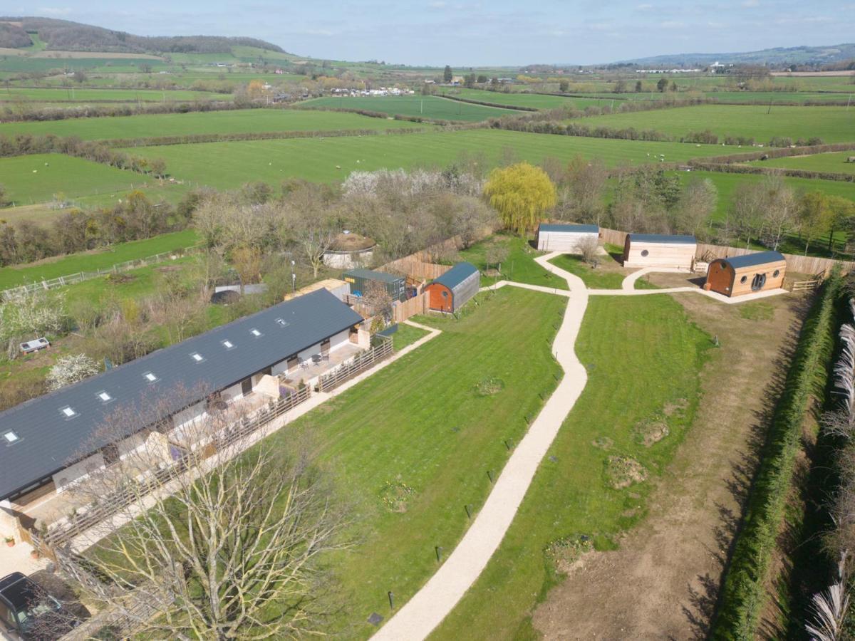 Alderton Laburnum Farm Estate别墅 外观 照片